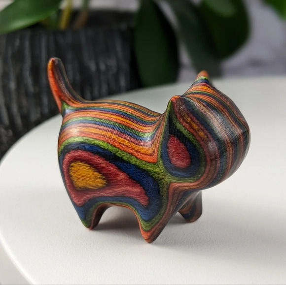 Wooden hand carved kitty cat feline figurine statue in multi-color - Picture 9 of 12